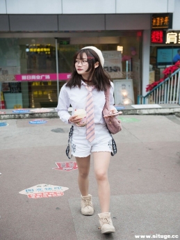 ѡƷ NO.0870 Ʒ C ճֵС[181P/97M]